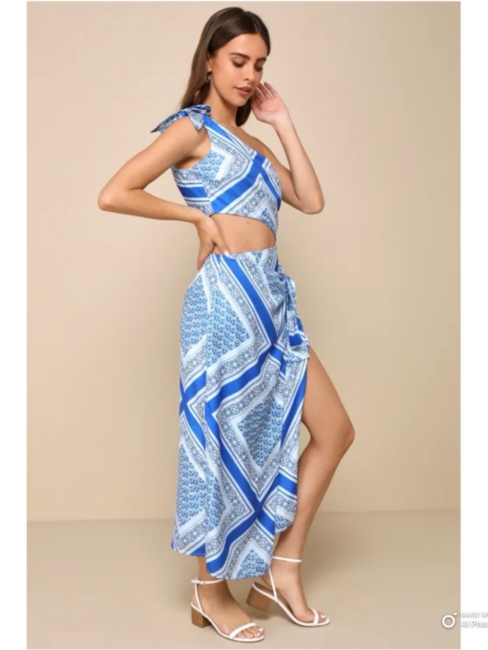 Lulus XS Vacay Beauty Blue Scarf Print One-Shoulder Tie Strap Midi Dress NWT - Picture 8 of 17
